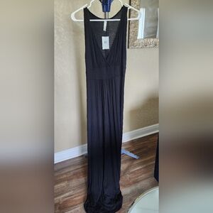 Black V Neck Maxi Dress